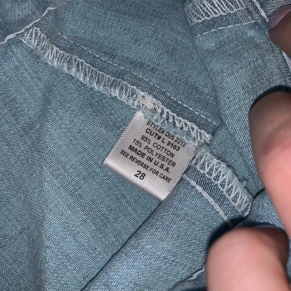 CARMAR Light Wash Flowy Denim Skirt L - Picture 4 of 5